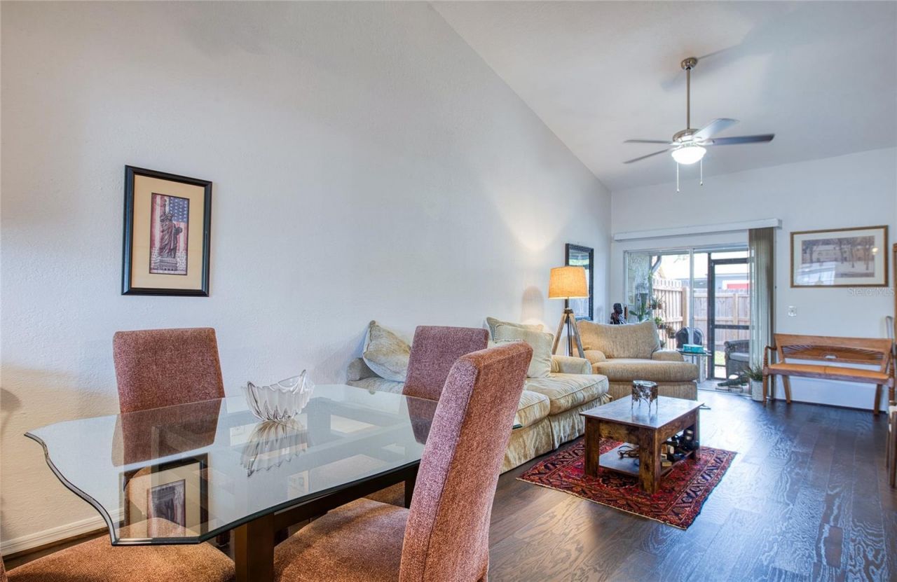 366 47th Avenue N, Unit 3, Saint Petersburg, FL 33703 Photo