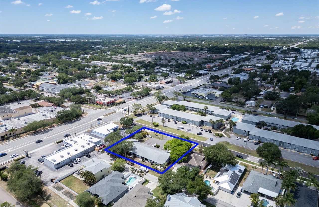 366 47th Avenue N, Unit 3, Saint Petersburg, FL 33703 Photo