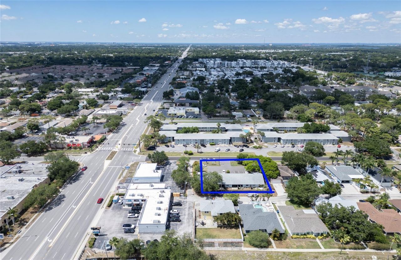 366 47th Avenue N, Unit 3, Saint Petersburg, FL 33703 Photo