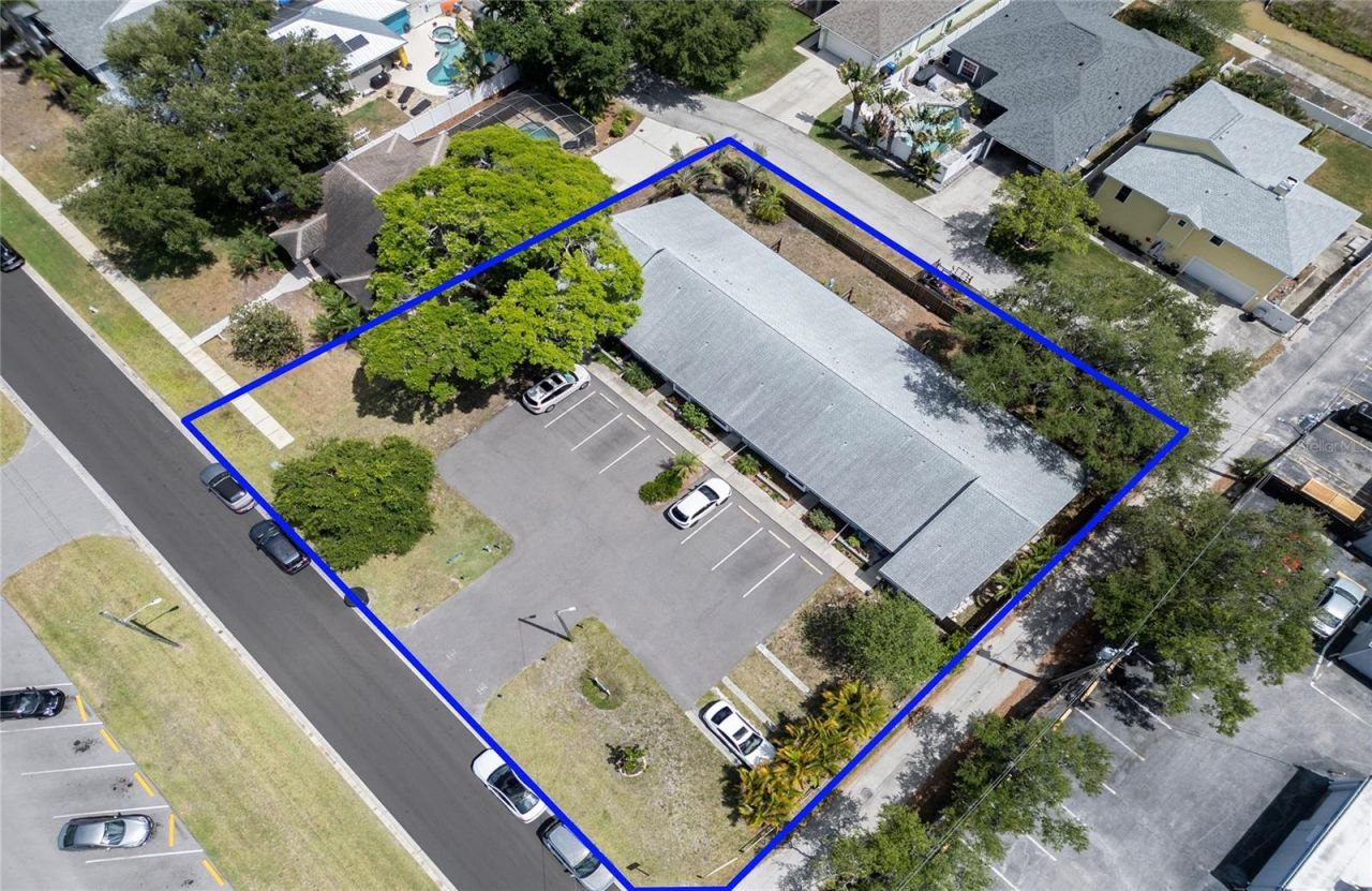 366 47th Avenue N, Unit 3, Saint Petersburg, FL 33703 Photo