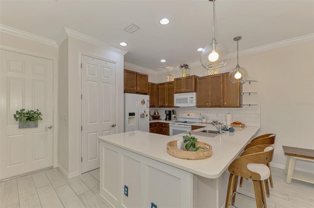 10771 Salvador Dali Circle, Englewood, FL 34223 Photo