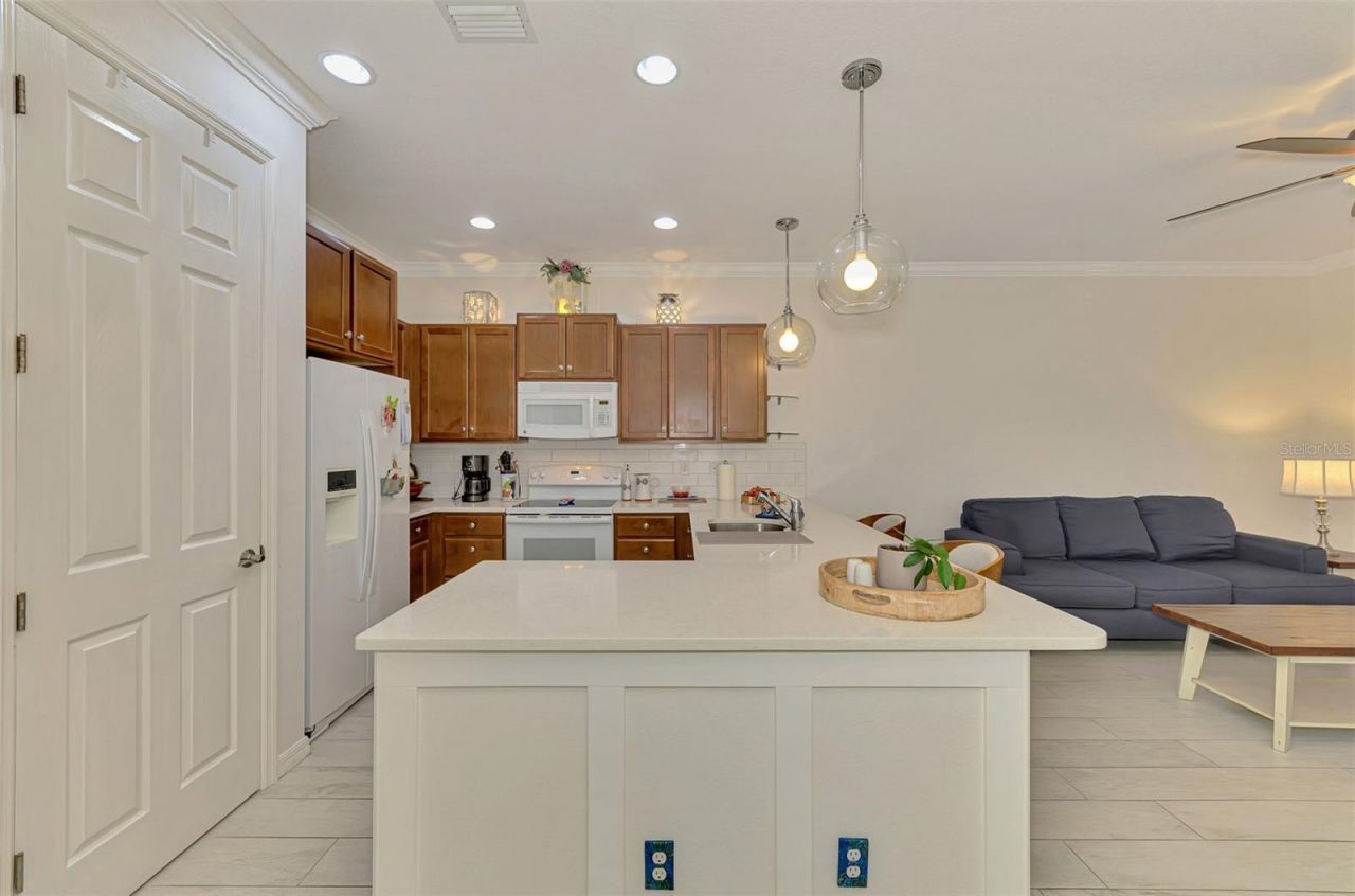 10771 Salvador Dali Circle, Englewood, FL 34223 Photo