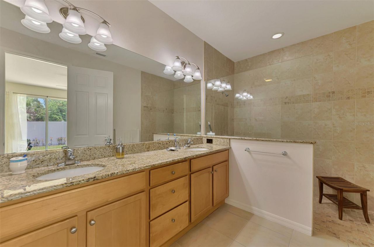 10771 Salvador Dali Circle, Englewood, FL 34223 Photo