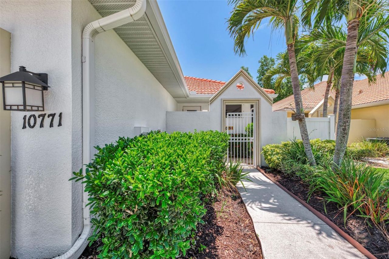 10771 Salvador Dali Circle, Englewood, FL 34223 Photo