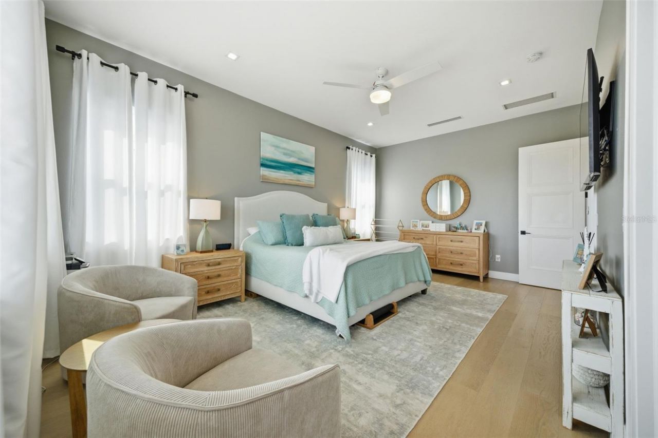 3313 W Maritana Drive, Saint Pete Beach, FL 33706 Photo