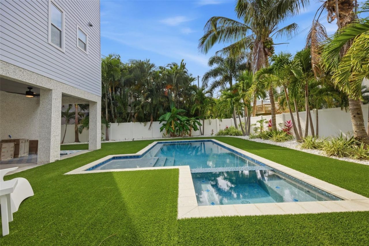 3313 W Maritana Drive, Saint Pete Beach, FL 33706 Photo