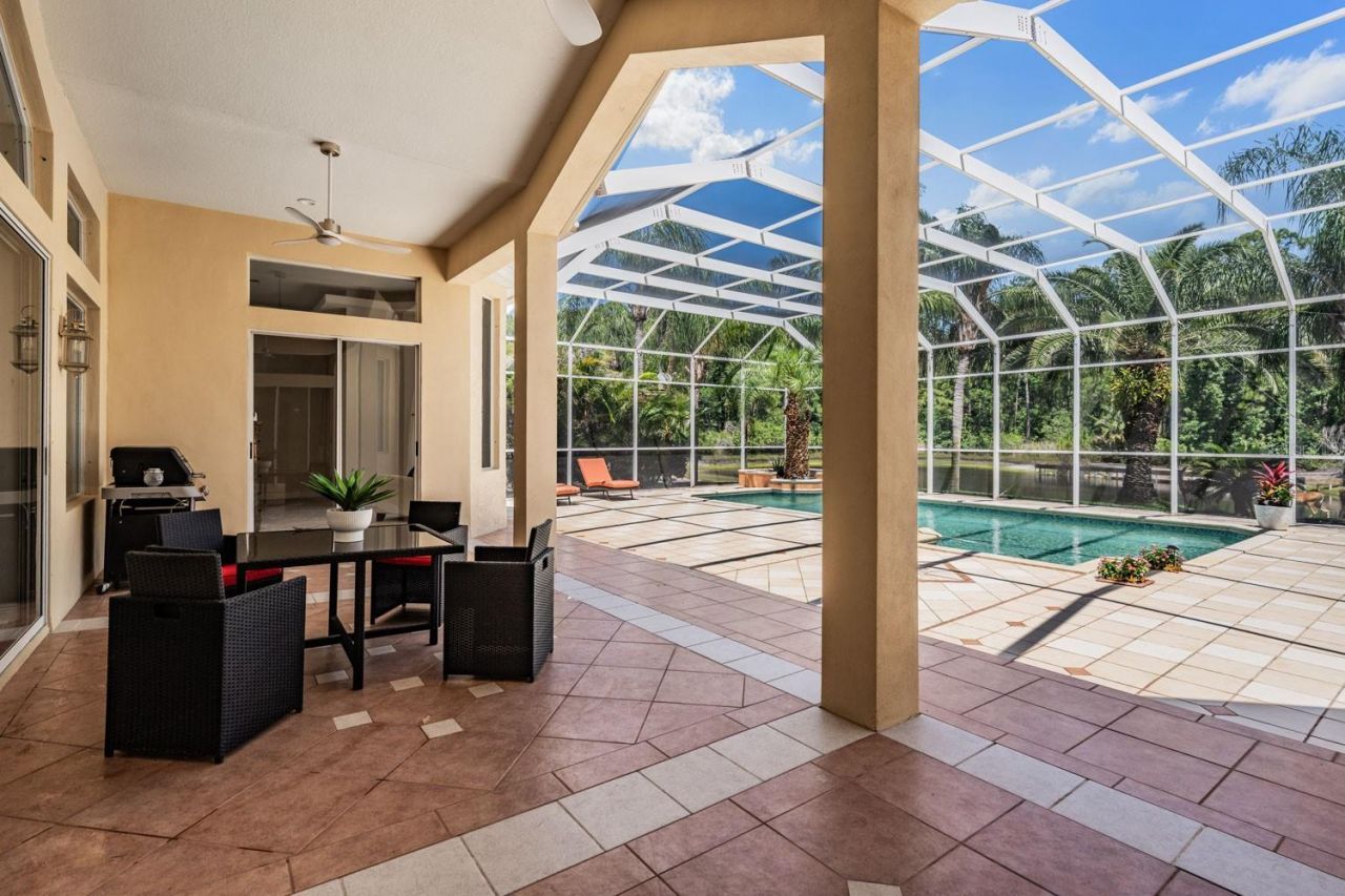 4561 Roanoak Way, Palm Harbor, FL 34685 Photo