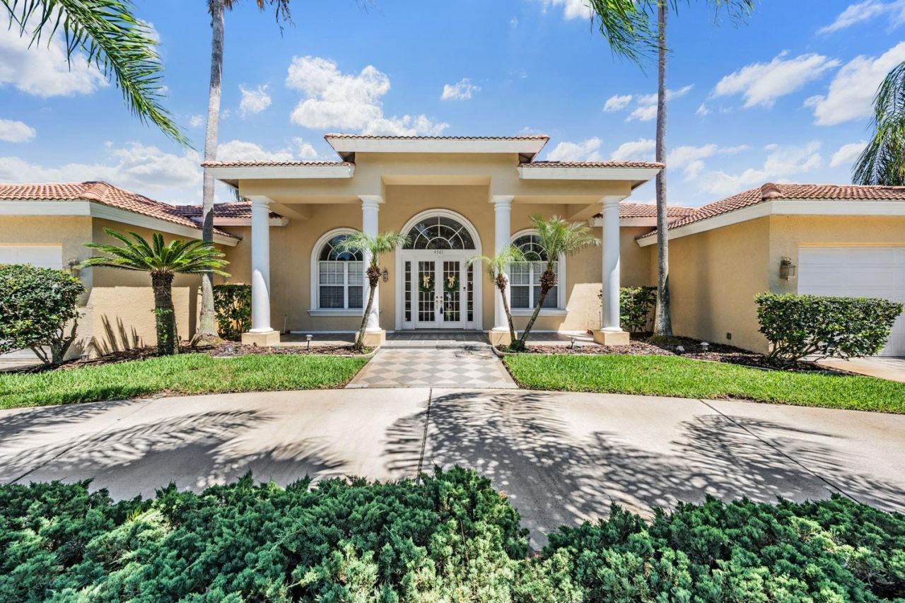 4561 Roanoak Way, Palm Harbor, FL 34685 Photo