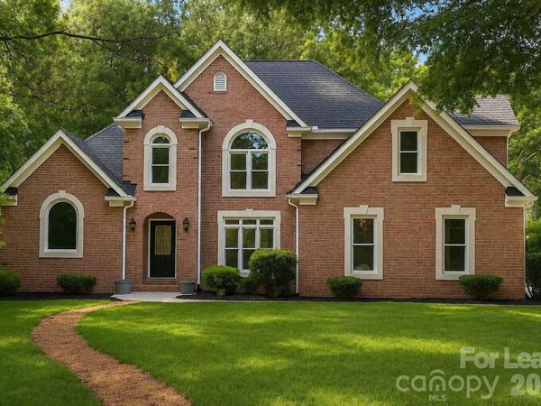 3011 Mckee Road , Charlotte, NC 28270