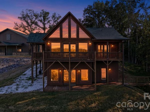 318 Heron Point Drive, Wilkesboro, NC 28697