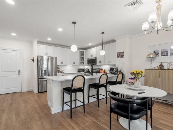 320 Middlesex Ave, Unit D103, Medford, MA 02155