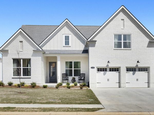 2624 Manning Pass , Murfreesboro, TN 37129