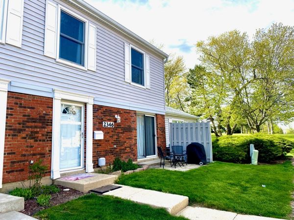 2346 Old Kings Court , Unit 2346, Schaumburg, IL 60194
