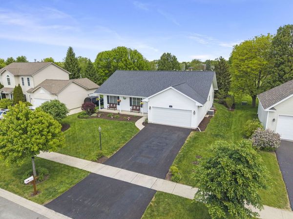 513 Pheasant Chase Drive , Bolingbrook, IL 60490