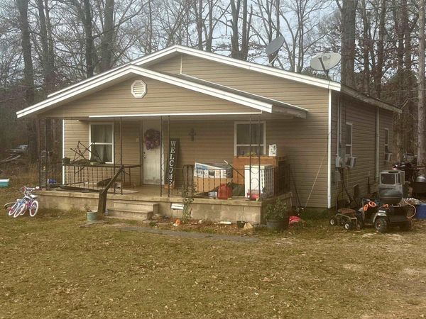 72 CURTIS Road, Gurdon, AR 71743