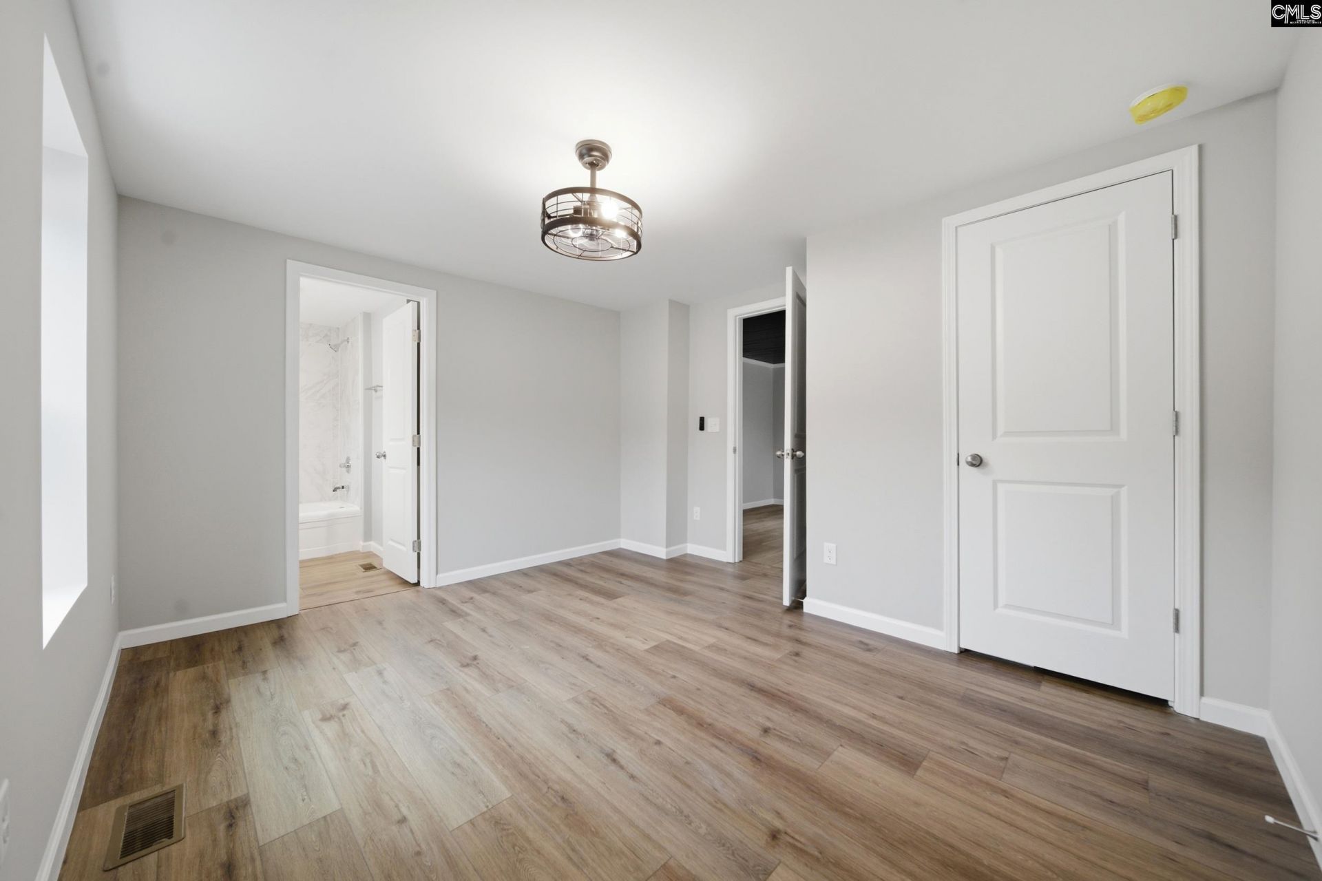 2517 Thomas Street  Photo 10