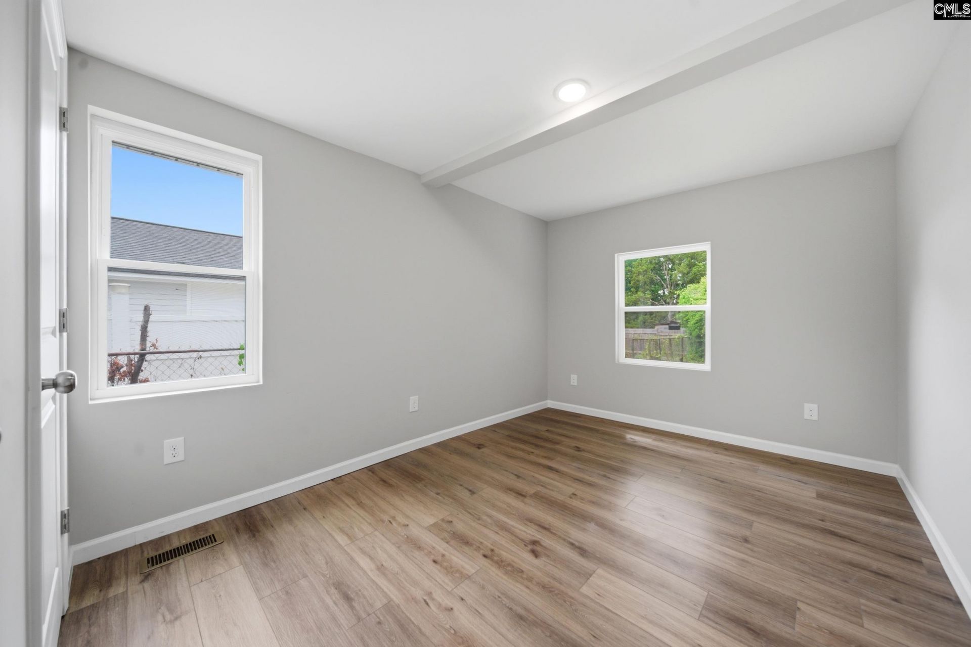 2517 Thomas Street  Photo 16