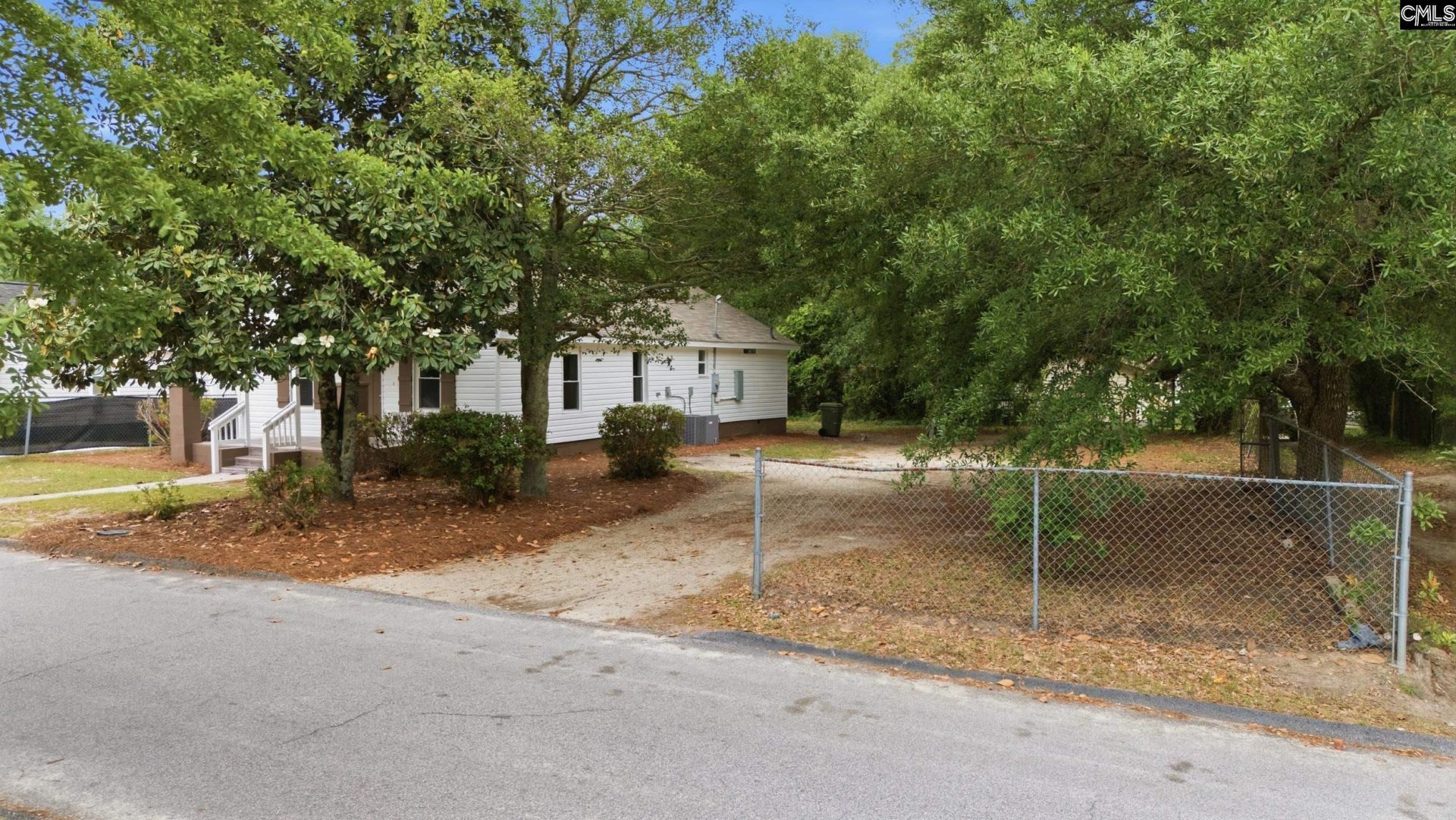 2517 Thomas Street  Photo 22