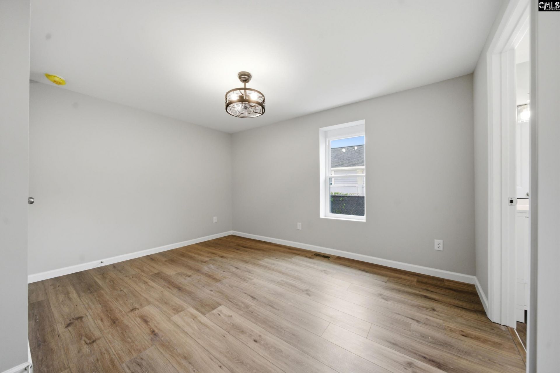 2517 Thomas Street  Photo 9