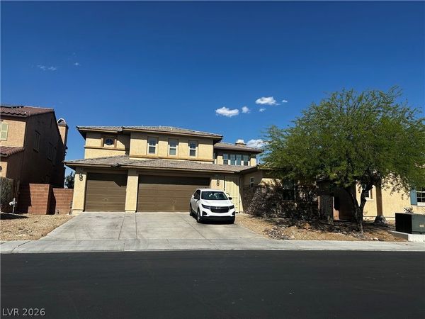 7148 Charter Crest Street , North Las Vegas, NV 89084