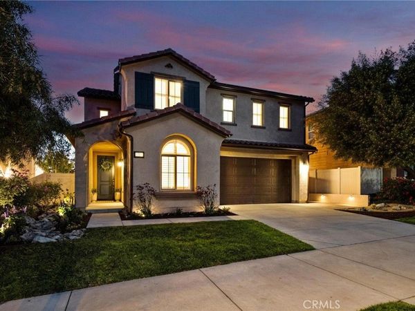 17111 Silk Tree Way, Canyon Country, CA 91387