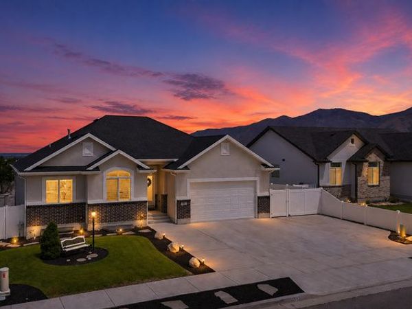 582 W 1960 N, Tooele, UT 84074