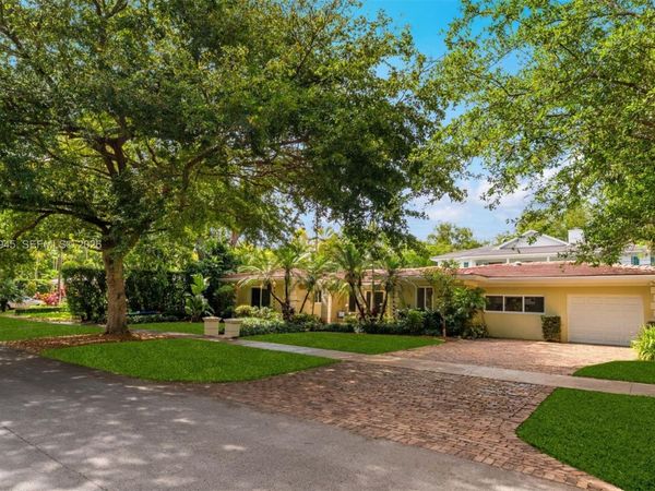611 Santurce Ave, Coral Gables, FL 33143