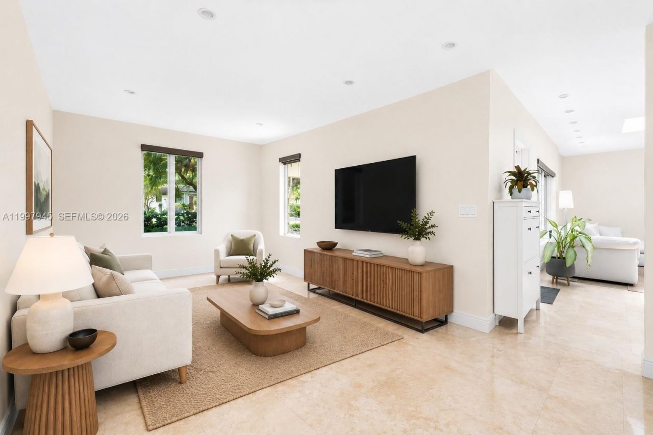 611 Santurce Ave, Coral Gables, FL 33143 Photo