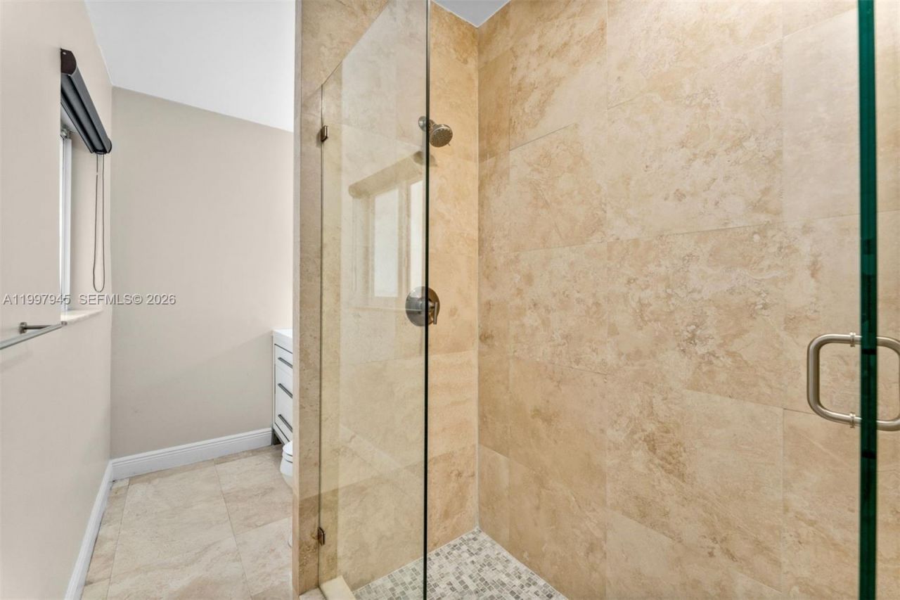 611 Santurce Ave, Coral Gables, FL 33143 Photo