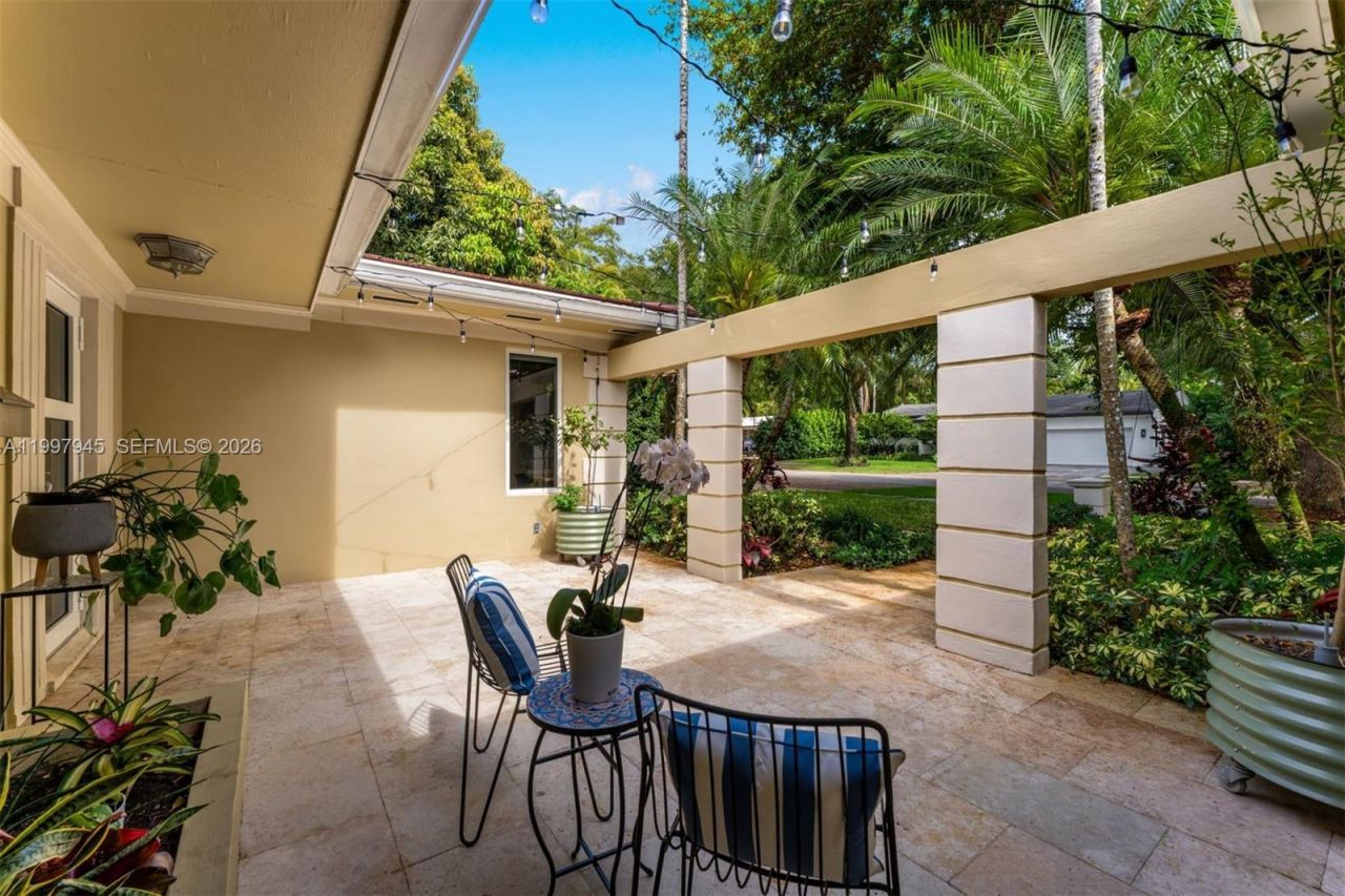 611 Santurce Ave, Coral Gables, FL 33143 Photo