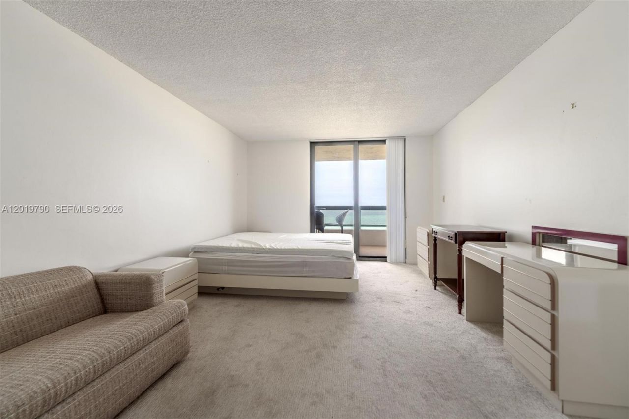 2555 Collins Ave, Unit 1003, Miami Beach, FL 33140 Photo