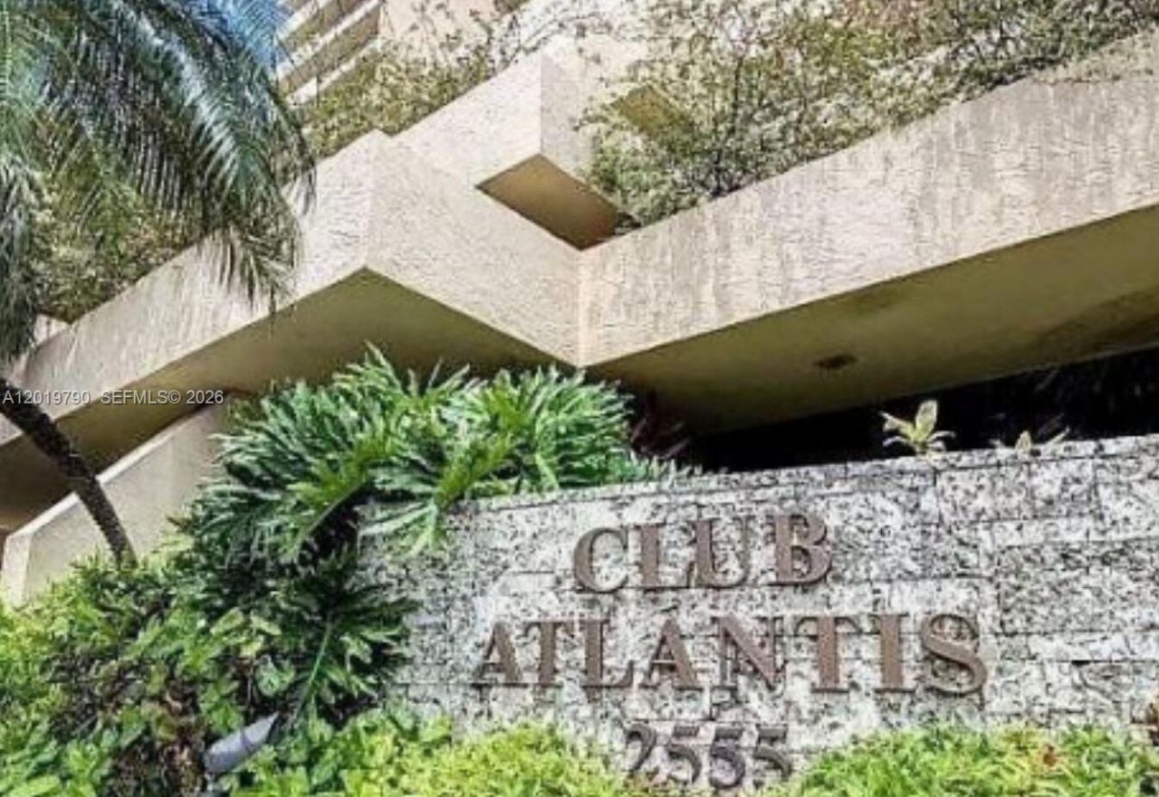 2555 Collins Ave , Unit 1003, Miami Beach, FL 33140 Photo