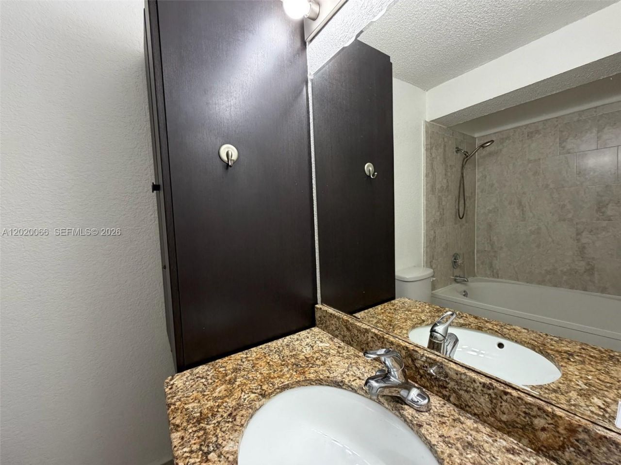 15689 SW 106th Ln , Unit 701, Miami, FL 33196 Photo