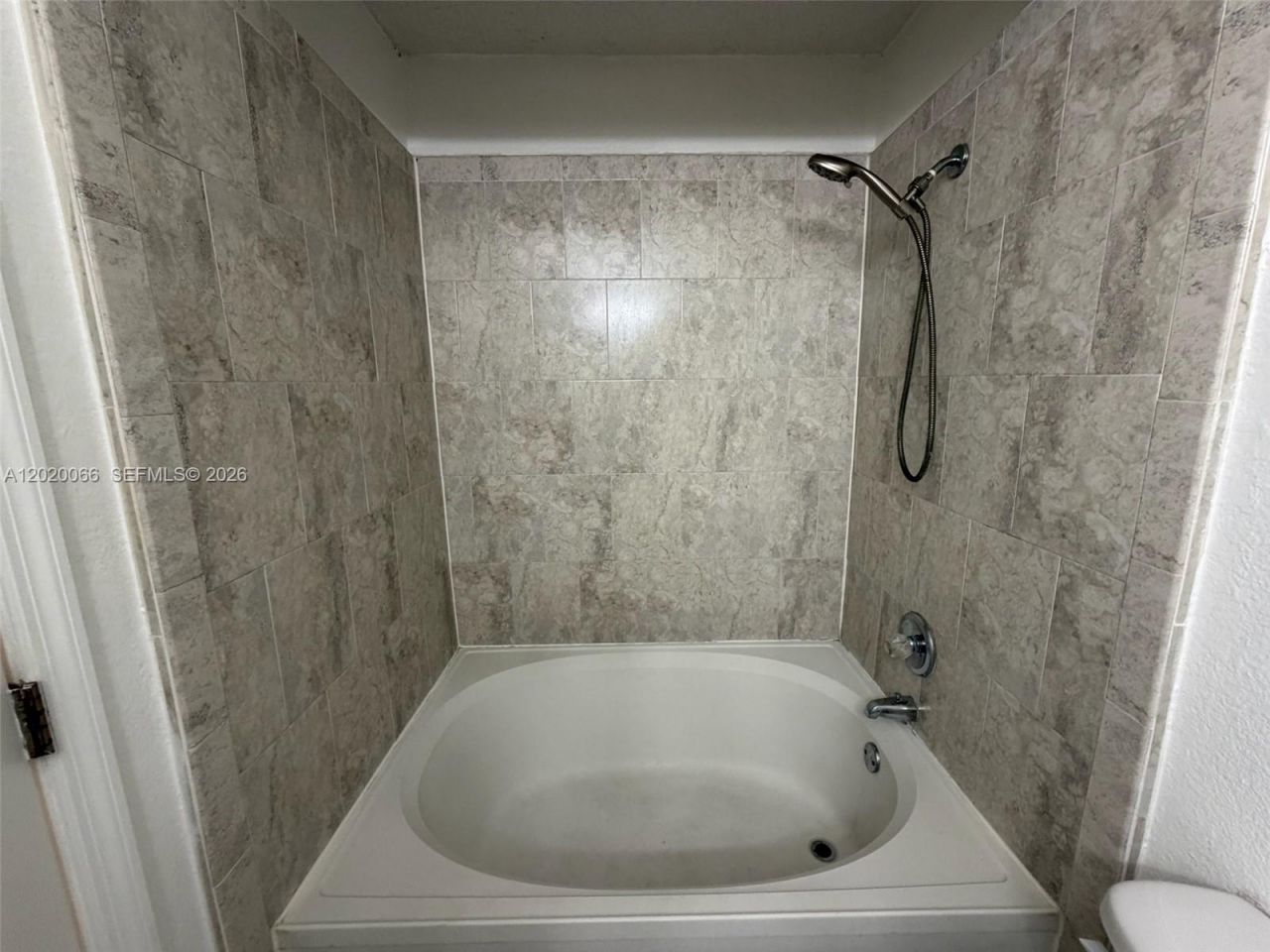 15689 SW 106th Ln , Unit 701, Miami, FL 33196 Photo