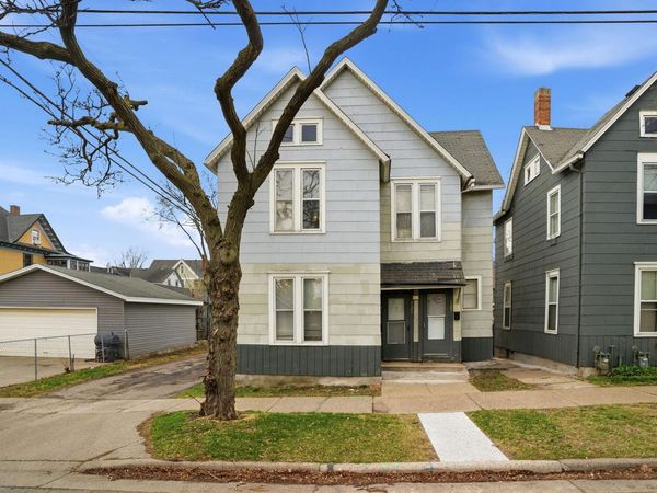 525 Galtier Street, Saint Paul, MN 55103