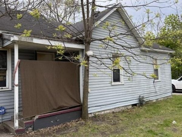 1561 Beidler Street, Muskegon, MI 49441