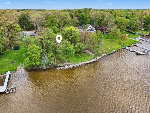 16 Baur Lane, Vicksburg, MI 49097