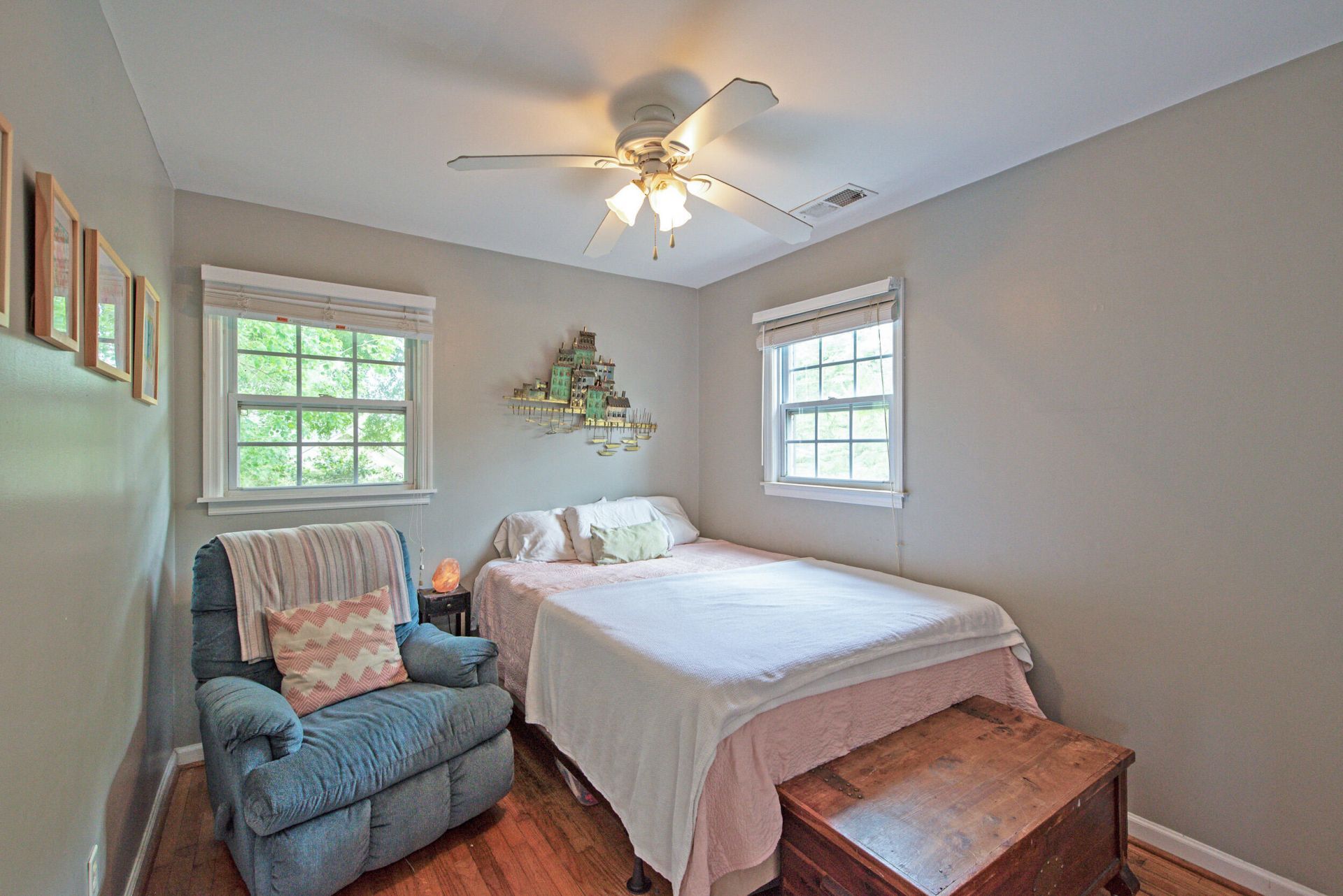 663 Harbor View Road Photo 15
