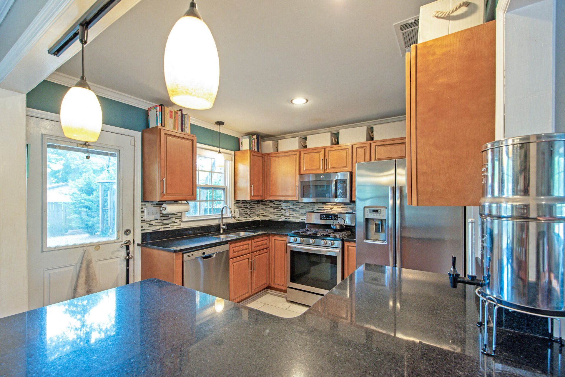 663 Harbor View Road Photo 34