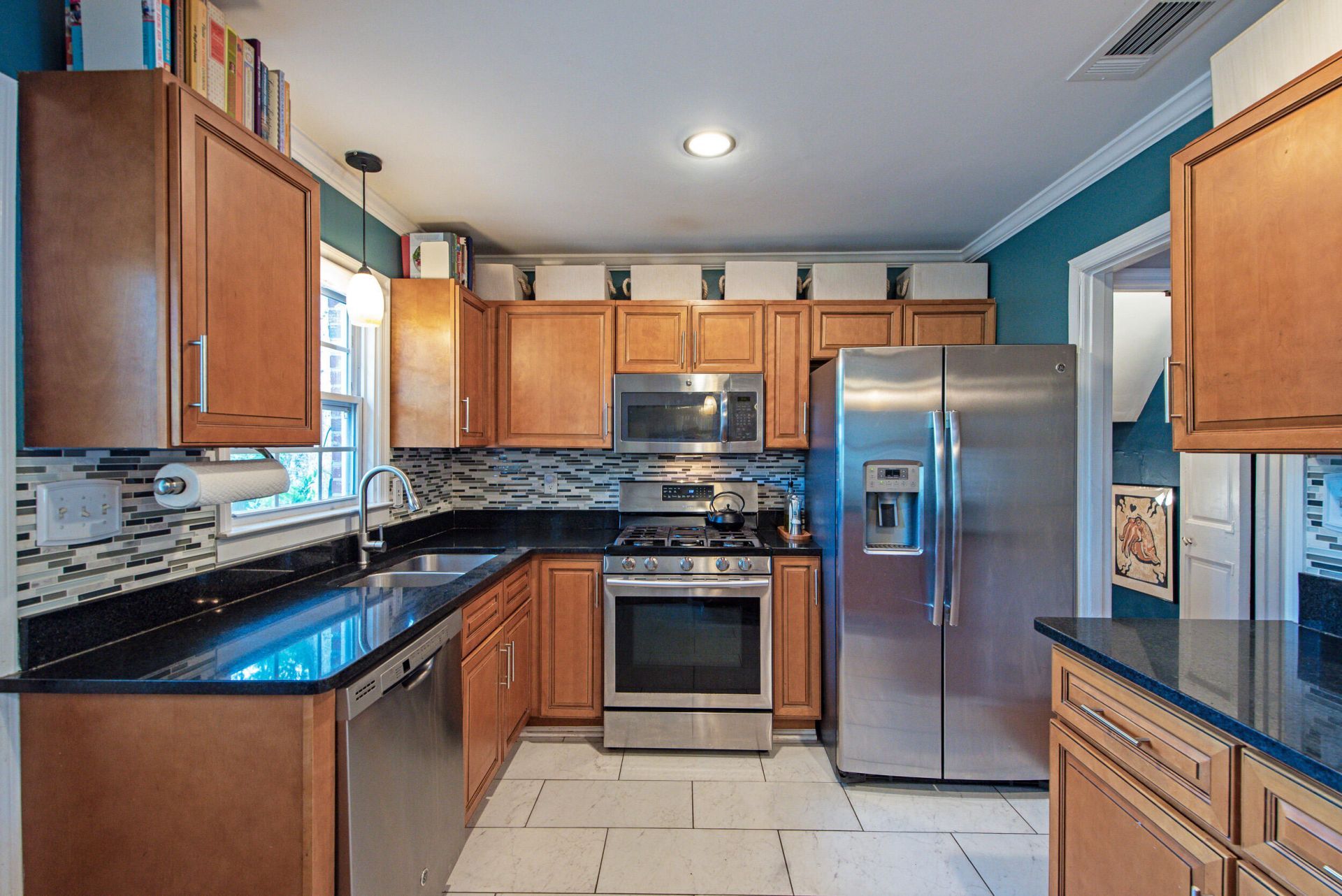 663 Harbor View Road Photo 36