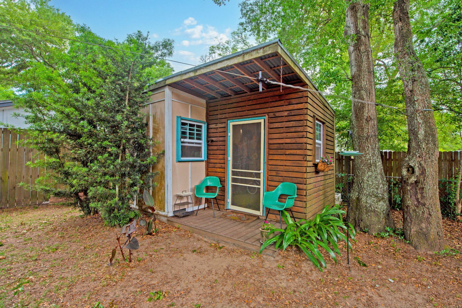 663 Harbor View Road Photo 37