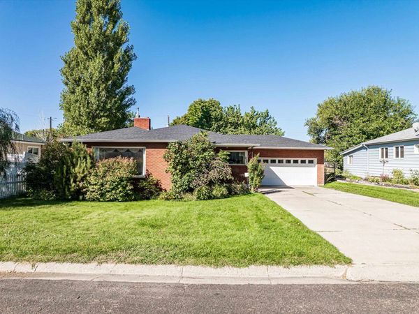 215 Sorenson, Pocatello, ID 83201