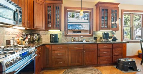 1534 Miztec Street, South Lake Tahoe, CA 96150 Photo