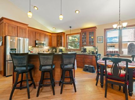 1534 Miztec Street, South Lake Tahoe, CA 96150 Photo