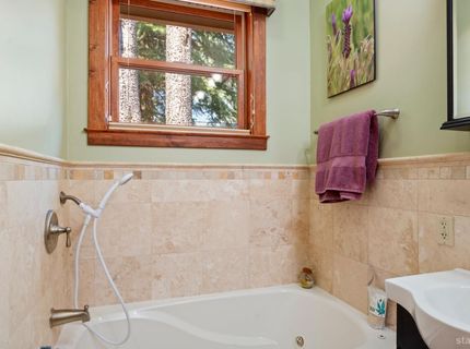 1534 Miztec Street, South Lake Tahoe, CA 96150 Photo