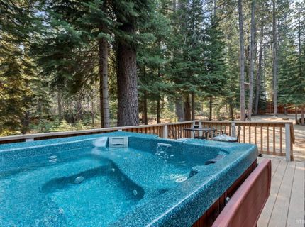 1534 Miztec Street, South Lake Tahoe, CA 96150 Photo