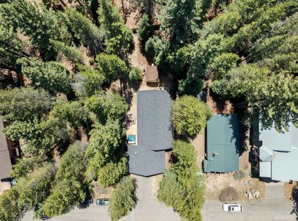 1534 Miztec Street, South Lake Tahoe, CA 96150 Photo