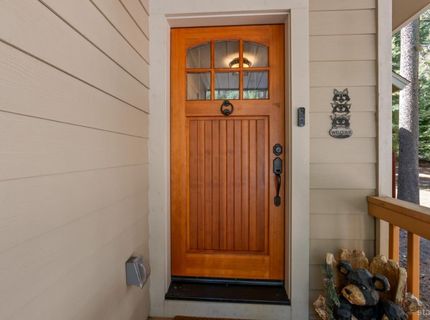 1534 Miztec Street, South Lake Tahoe, CA 96150 Photo