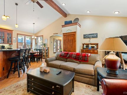 1534 Miztec Street, South Lake Tahoe, CA 96150 Photo