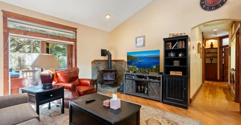 1534 Miztec Street, South Lake Tahoe, CA 96150 Photo